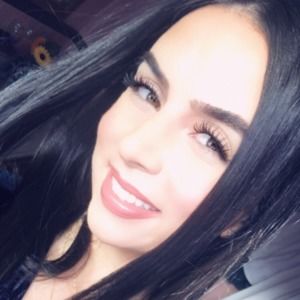 Meet your Posher, Dalya